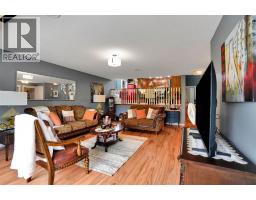 54 Royal Crest Way, Calgary, AB T3G4M7 Photo 25