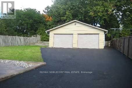 102 HUMBER CRESCENT, King (King City) — photo 9