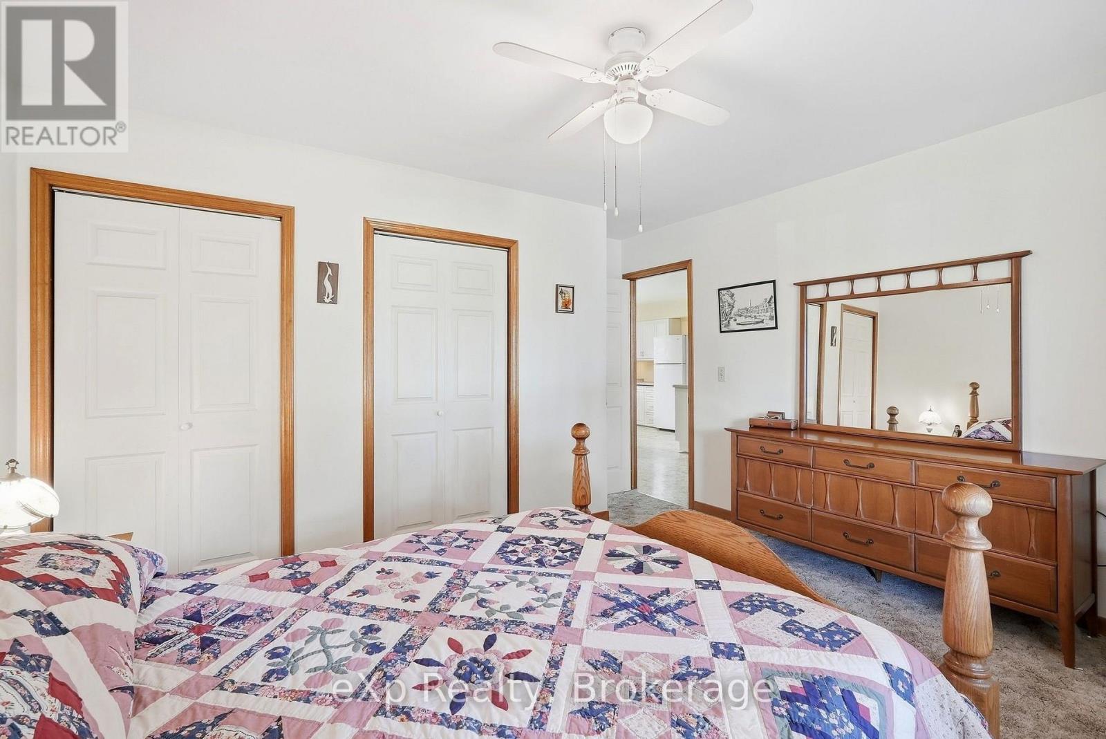 21 ANDREW STREET - 16