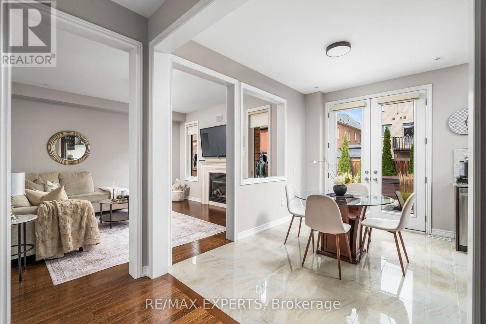 22 GARYSCHOLL ROAD, Vaughan (Vellore Village) — photo 12