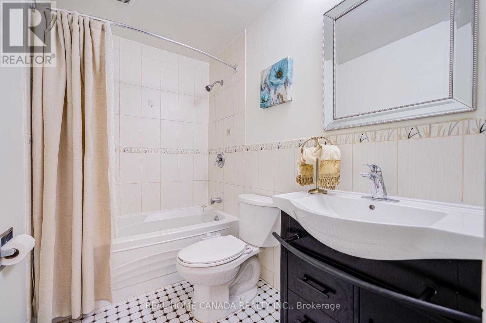 21 HALLEN ROAD - 24