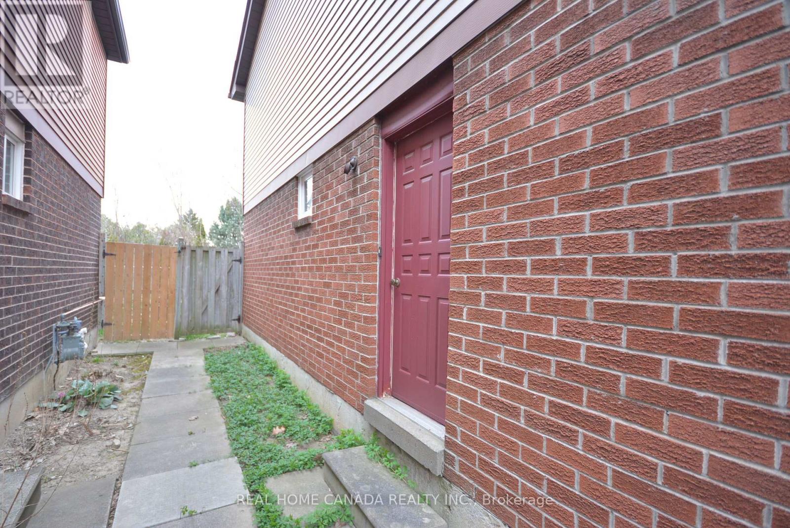 21 HALLEN ROAD - Image 37