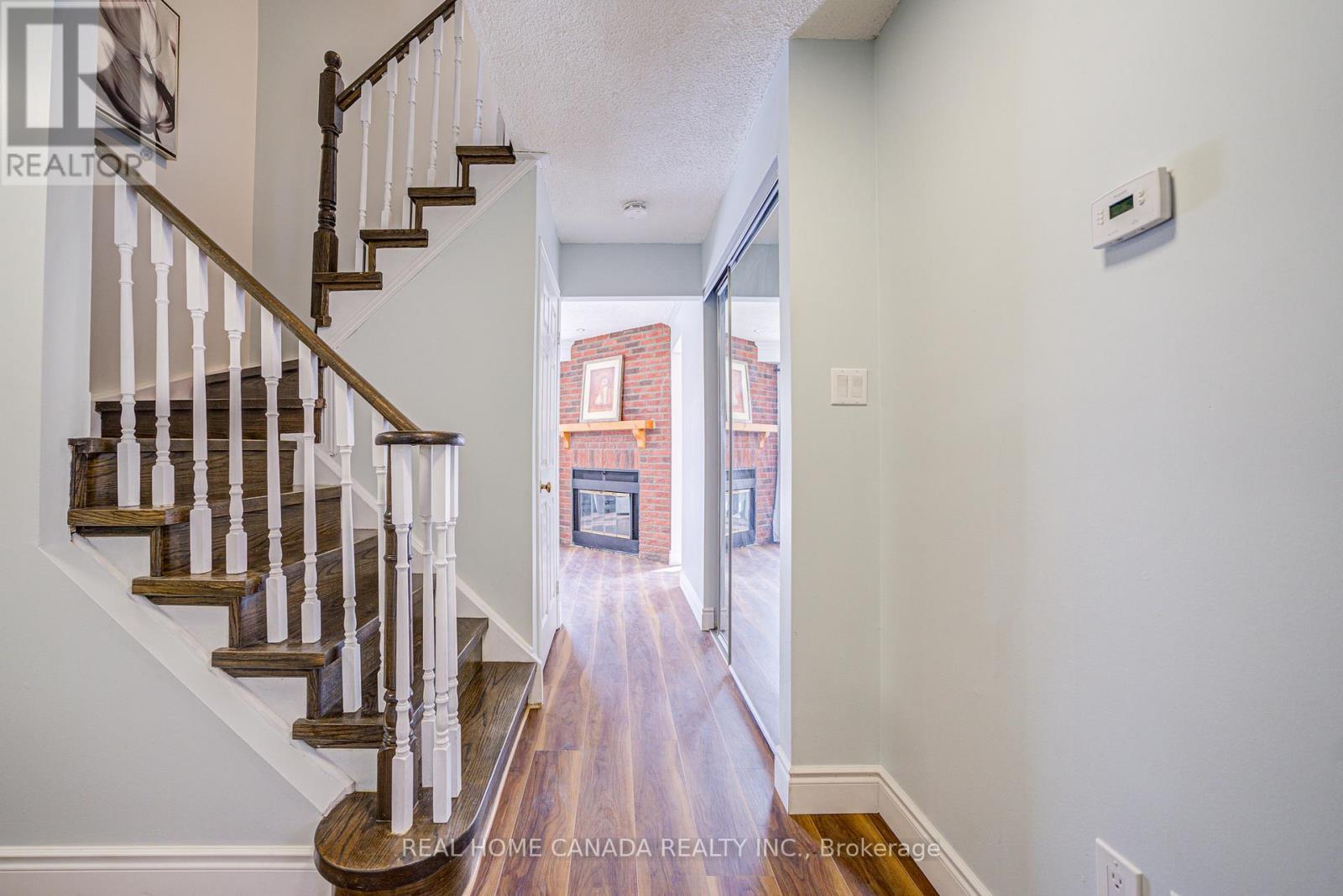 21 HALLEN ROAD, Brampton (Fletcher's West) — photo 4