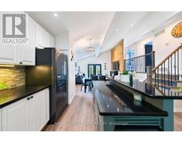 1571 Lewisham Drive, Mississauga, ON L5J3R2 Photo 16