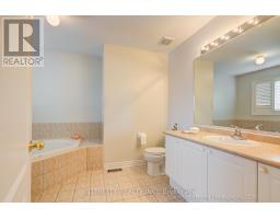 27 Modesto Crescent, Brampton, ON L6P1K2 Photo 15