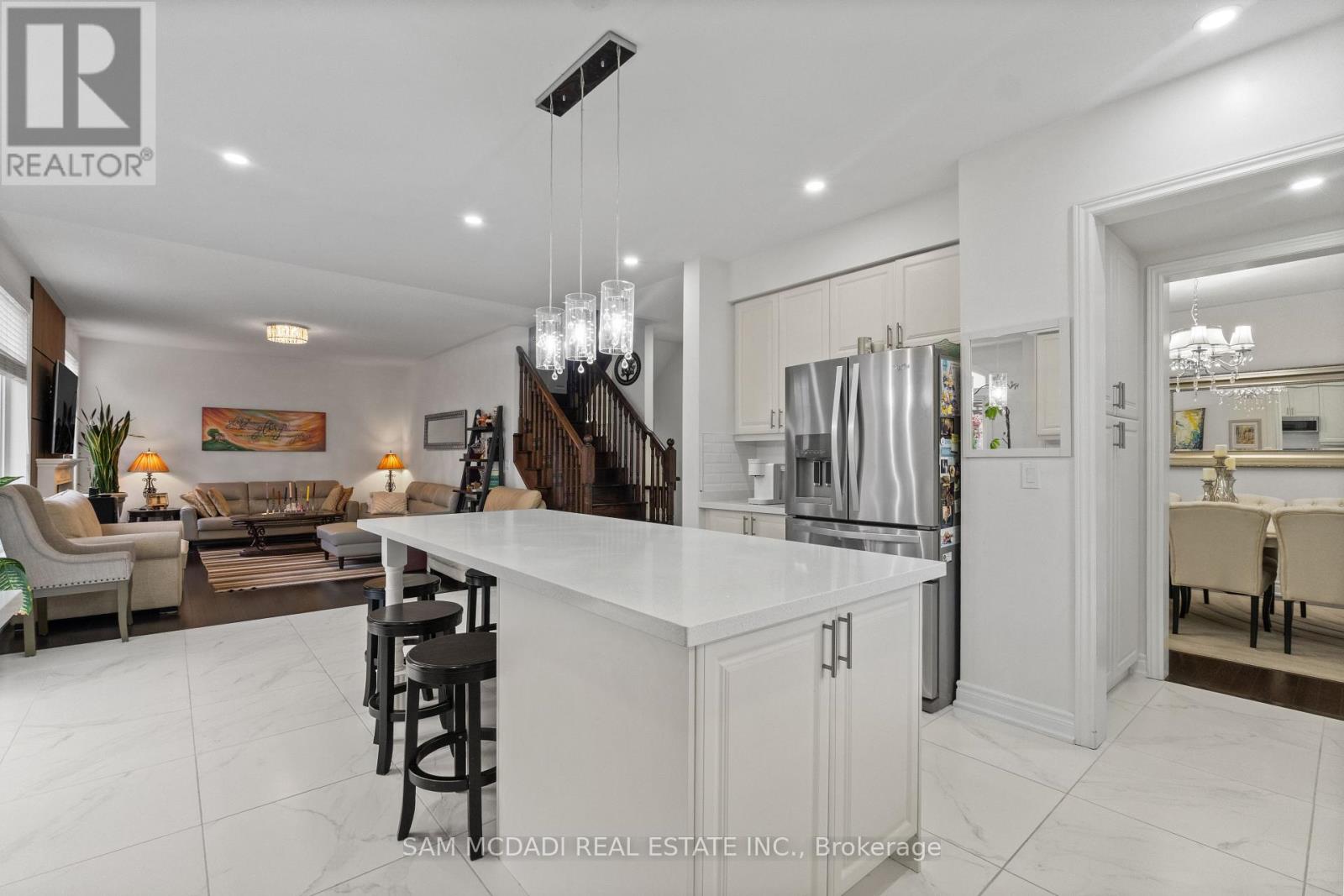 2 BAKERSFIELD ROAD, Brampton (Vales of Castlemore) — photo 12