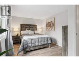 4 - 255 Northlake Drive, Waterloo, ON N2V1Z2 Photo 18