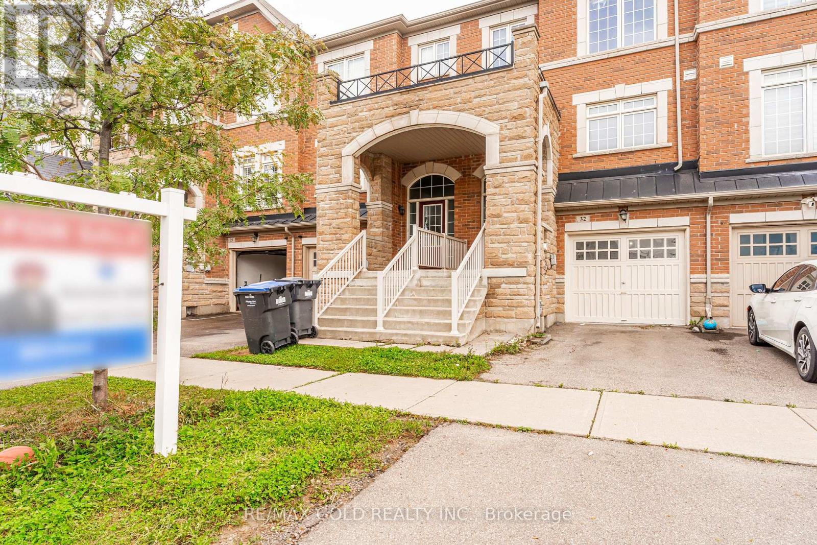 32 ROCKMAN CRESCENT - 3