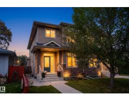 Duplex for sale at 8340 79 Av NW, Edmonton — MLS® E4509246