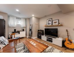 8340 79 Av Nw, Edmonton, AB T6C0R3 Photo 29