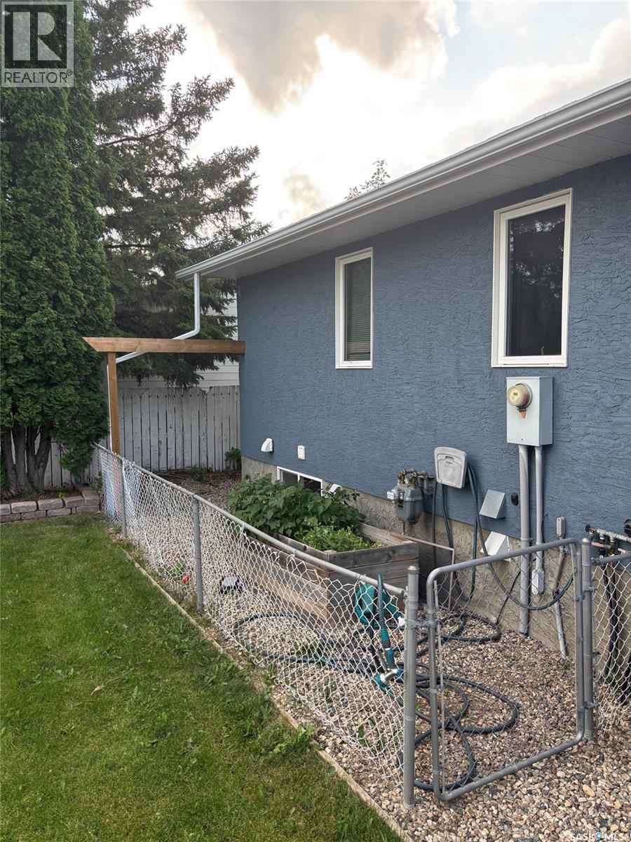 414 Darlington STREET E, Yorkton — photo 30