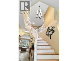 Living room - 137 Gleneagles View, Cochrane, AB T4C1W1 Photo 6