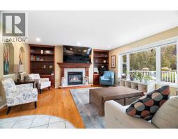 4pc Bathroom - 137 Gleneagles View, Cochrane, AB T4C1W1 Photo 10