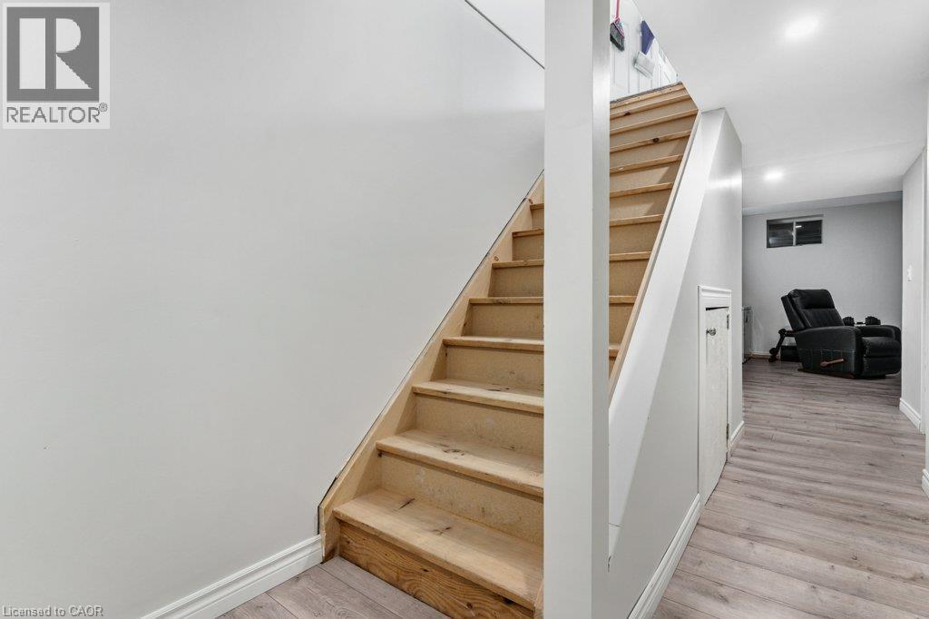 107 GIBBONS Drive - 28