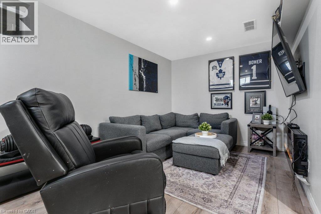 107 GIBBONS Drive - Image 30