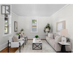 Eating area - 903 River Road, Mcnab/braeside, ON K0A1G0 Photo 6