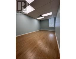 201 - 10132 Yonge Street, Richmond Hill, ON L4C1T6 Photo 12