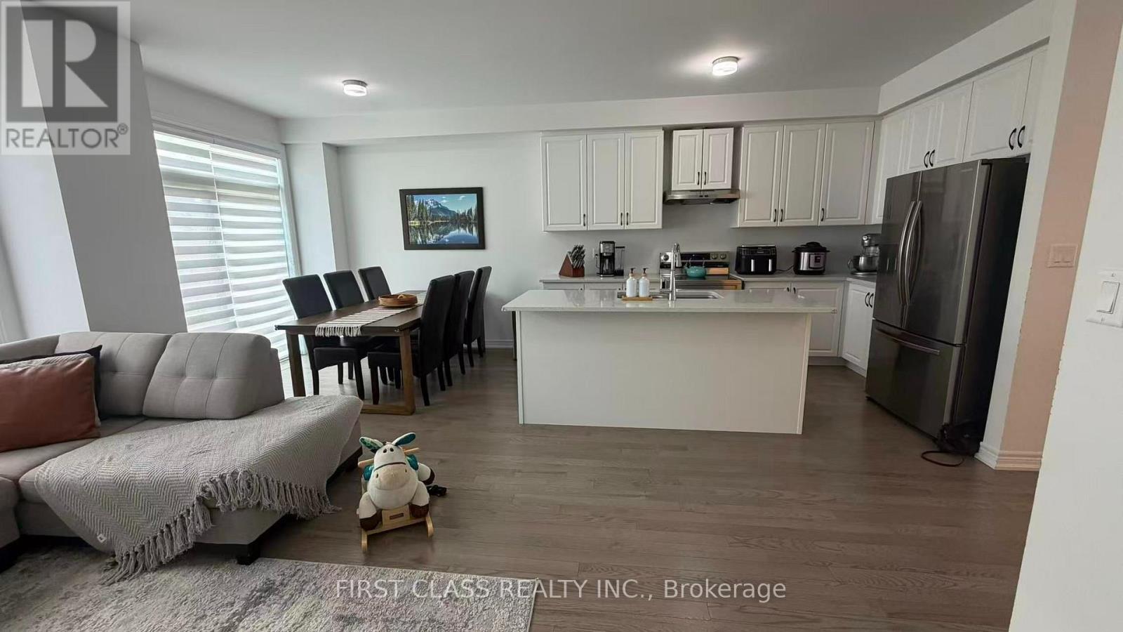 9 MILADY CRESCENT, Barrie — photo 11