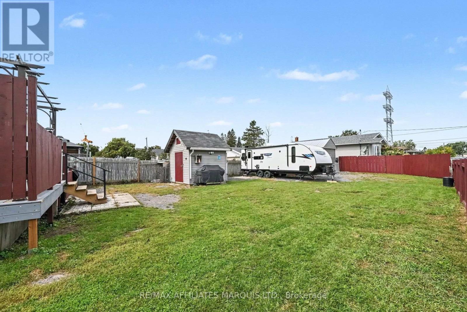 117 SUNNYSIDE AVENUE - 16