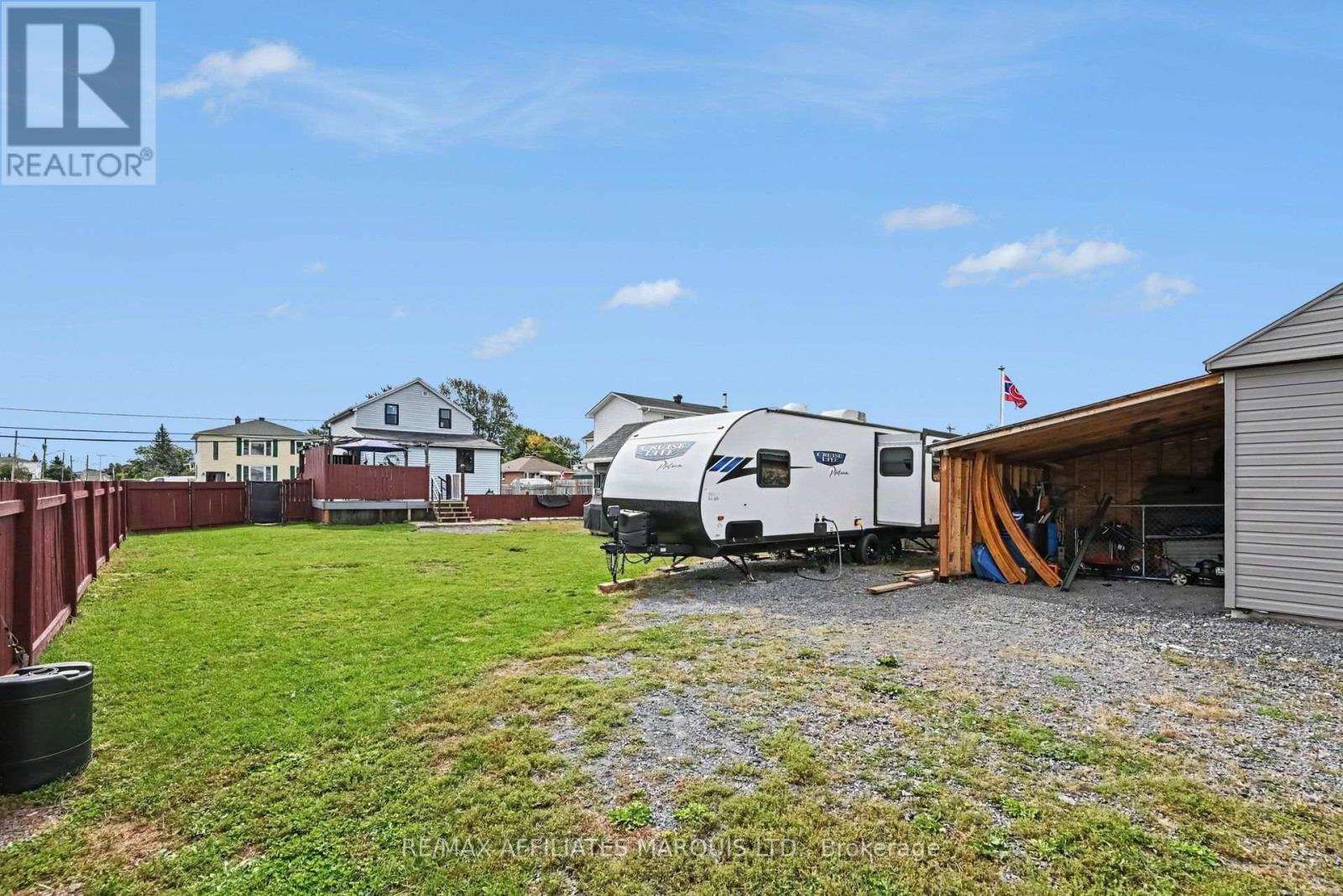 117 SUNNYSIDE AVENUE - 19