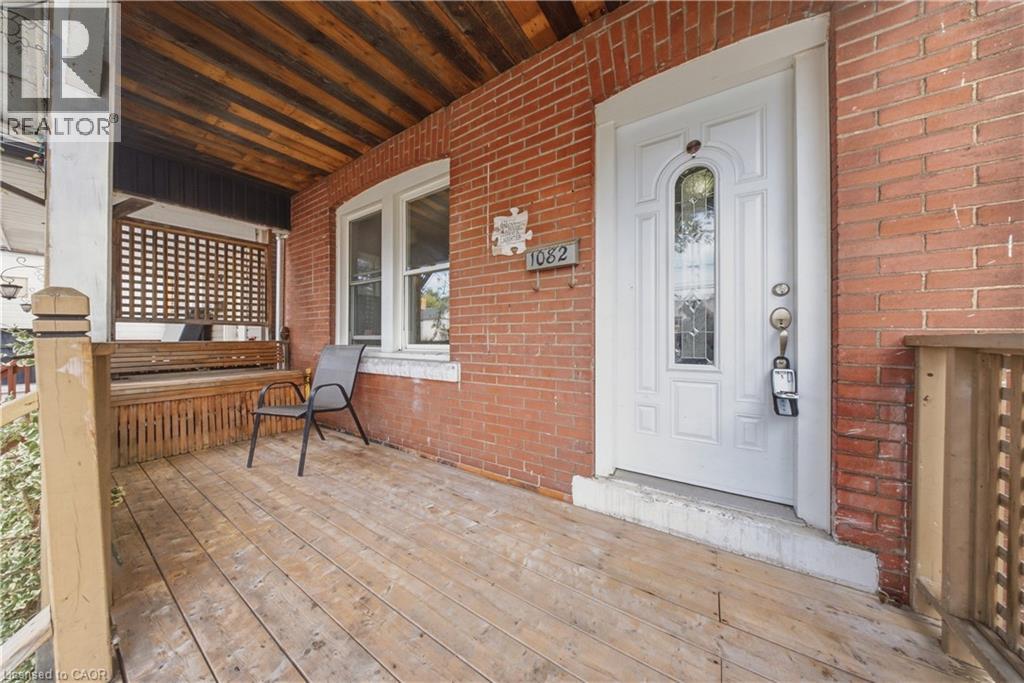 1082 E CANNON Street E, Hamilton — photo 3