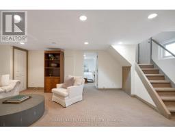 4 Athlone Drive, Toronto, ON M8Y2M4 Photo 17