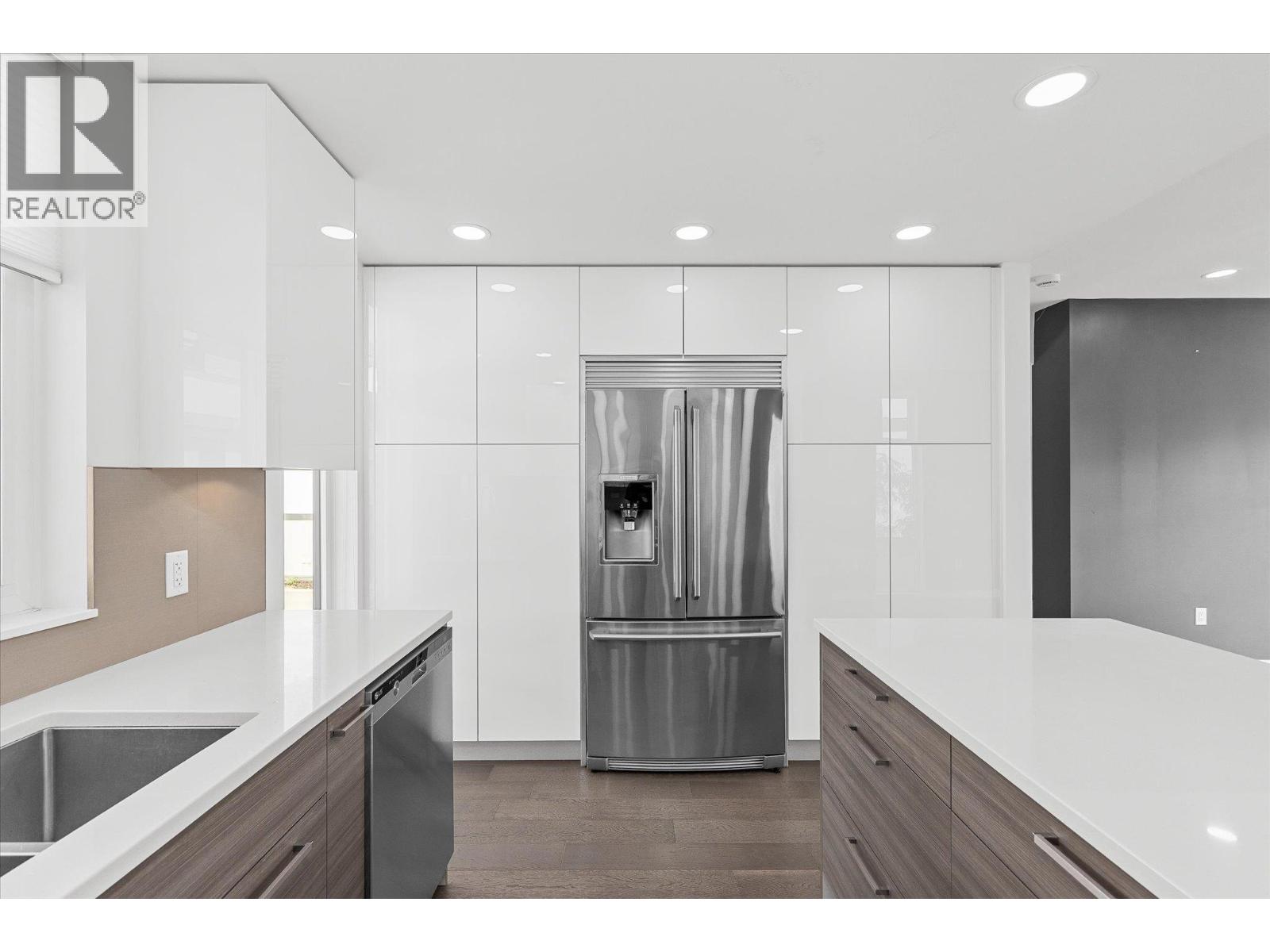 37 1515 Highland Drive North, Kelowna