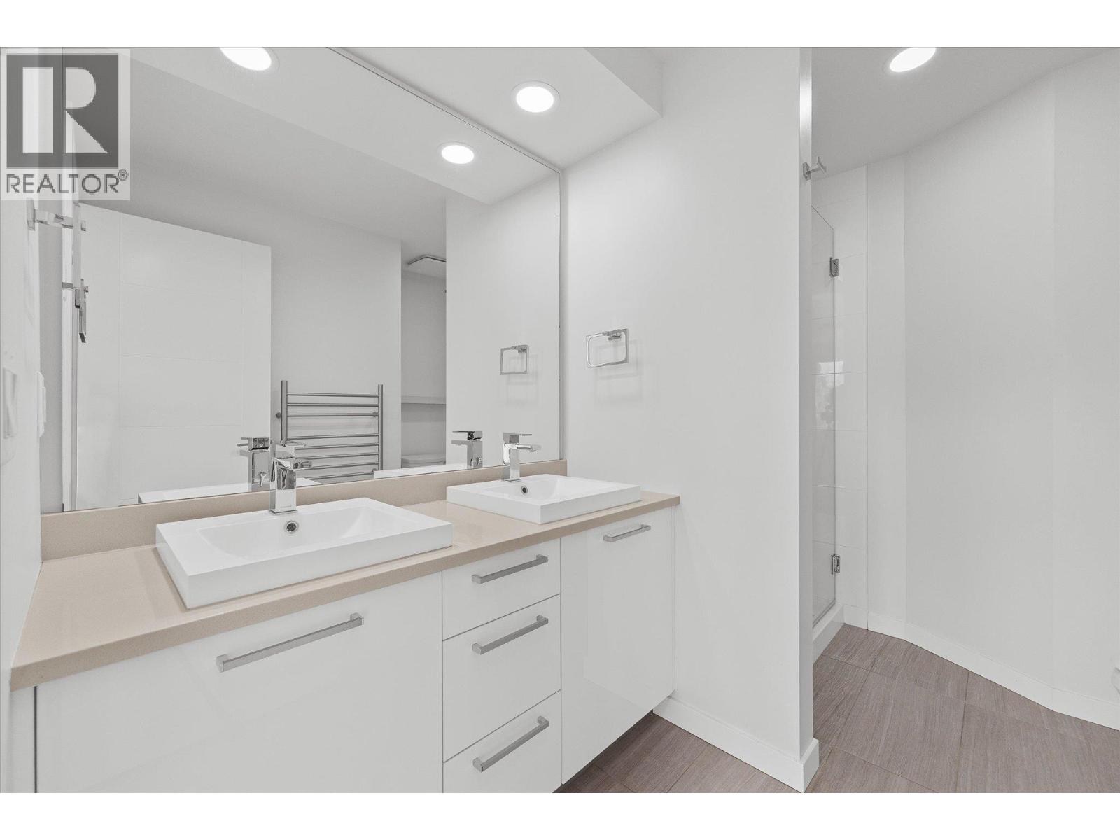 37 1515 Highland Drive North, Kelowna