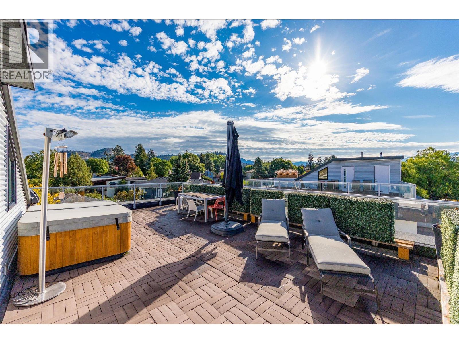 37 1515 Highland Drive North, Kelowna