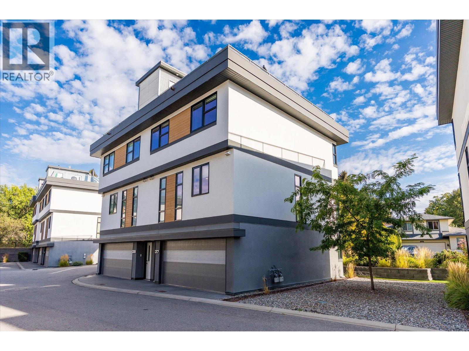 #37 1515 Highland Drive N - 44