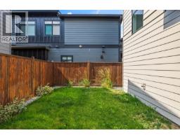 726 Coopland Crescent Unit# 1, Kelowna, BC V1Y2V1 Photo 27
