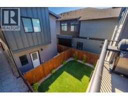 726 Coopland Crescent Unit# 1, Kelowna, BC V1Y2V1 Photo 28