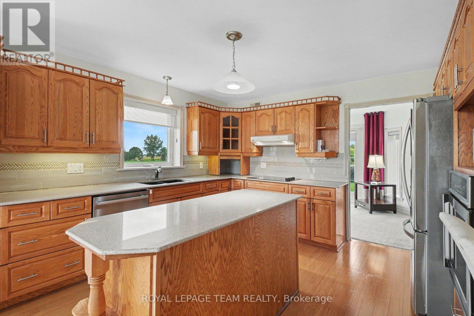 3282 COUNTY 16 ROAD, North Dundas — photo 10