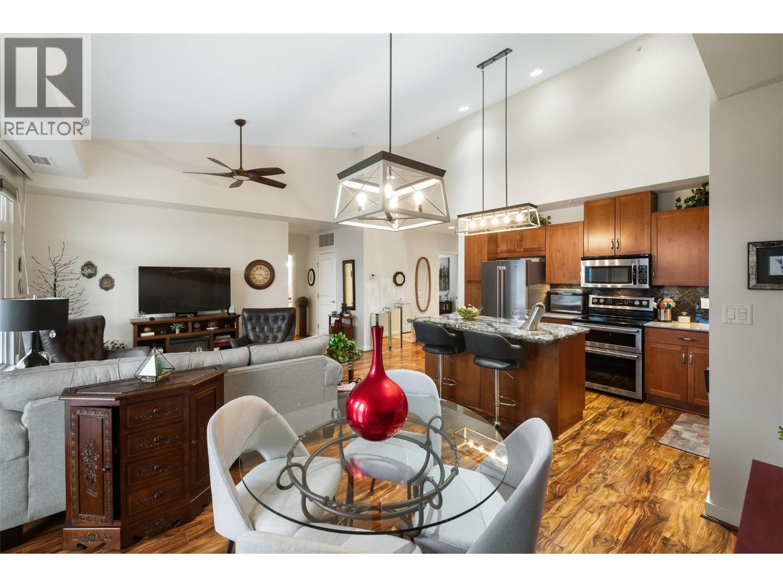 #804 3301 Skaha Lake Road - Image 16