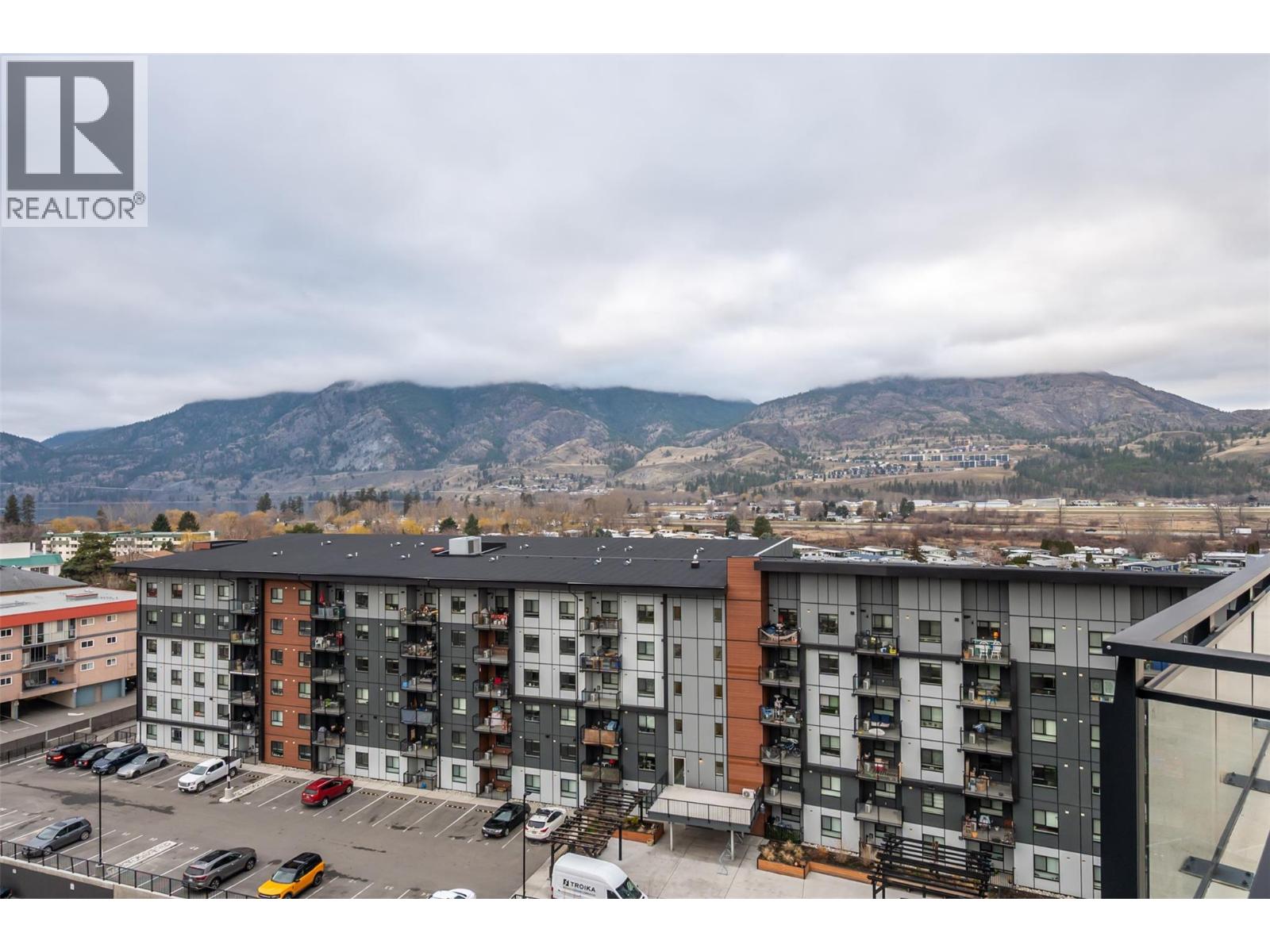 #804 3301 Skaha Lake Road - 45