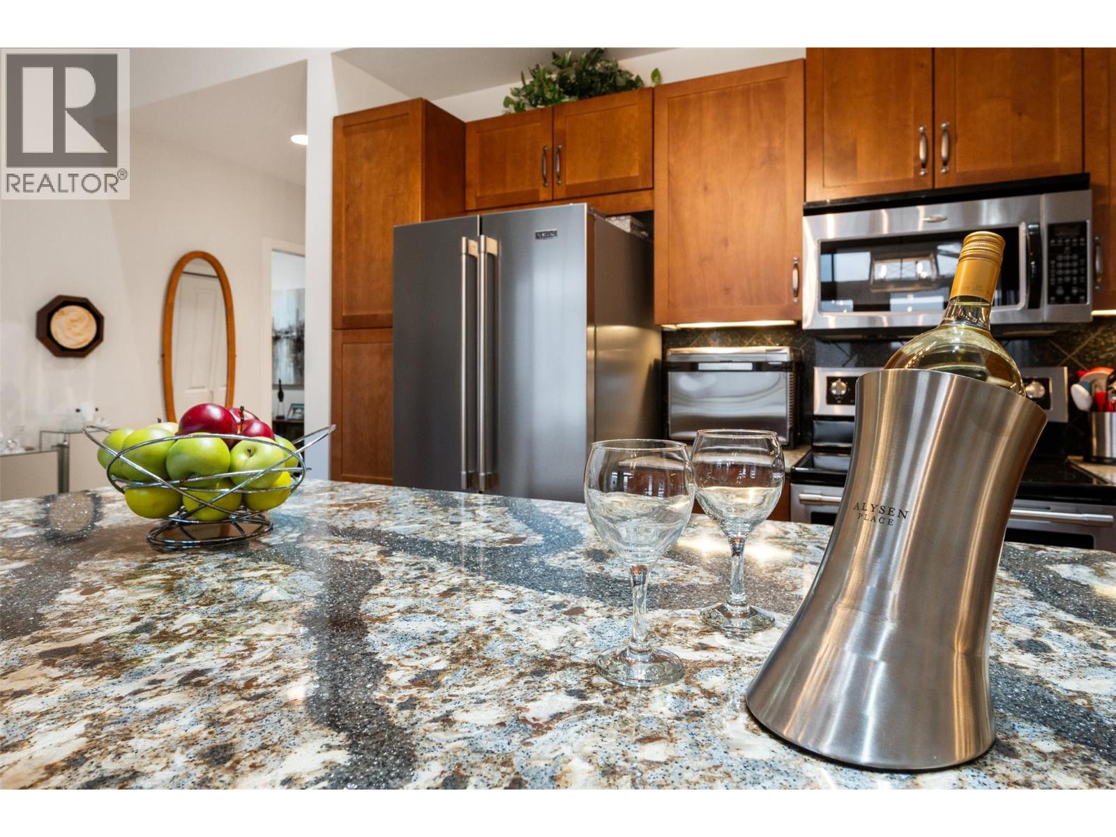 #804 3301 Skaha Lake Road - 21