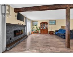 Kitchen - 54 Cowan Drive, Thorold, ON L2V4Y9 Photo 8