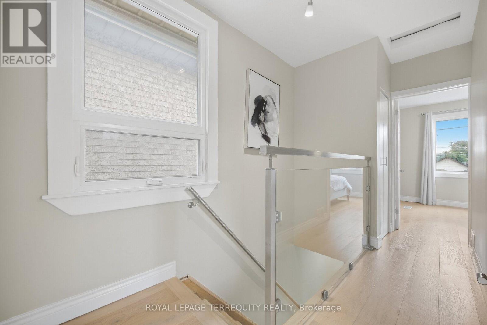 350 LUMSDEN AVENUE - Image 25