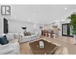 103 Baker Street, Whitchurch Stouffville, ON L4A4X9 Photo 12