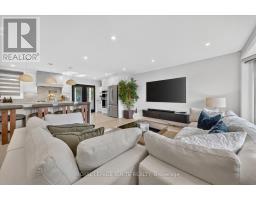 103 Baker Street, Whitchurch Stouffville, ON L4A4X9 Photo 13
