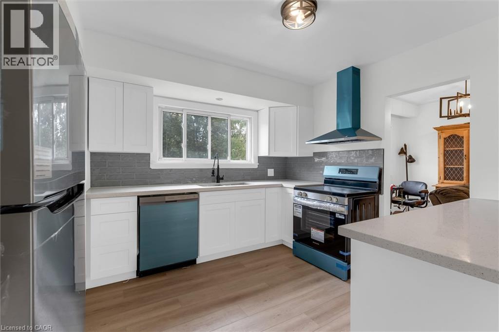 222 BEL-AIR Avenue, Stoney Creek