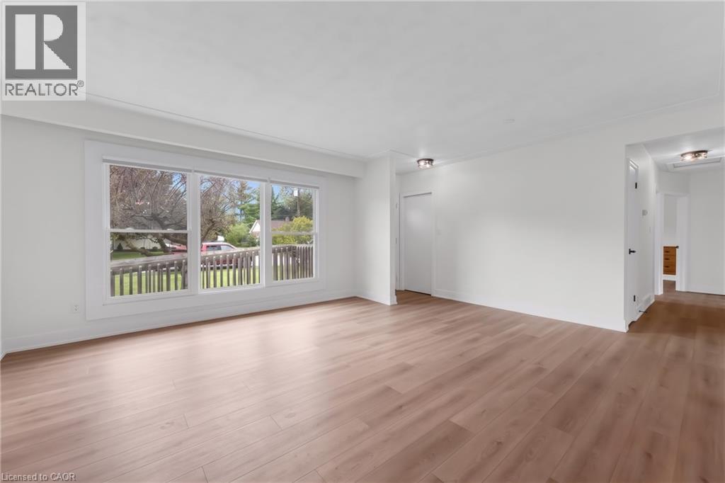 222 BEL-AIR Avenue, Stoney Creek — photo 5