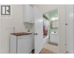 Living room/Dining room - 157 Macaulay Street E, Hamilton, ON L8L3X5 Photo 11