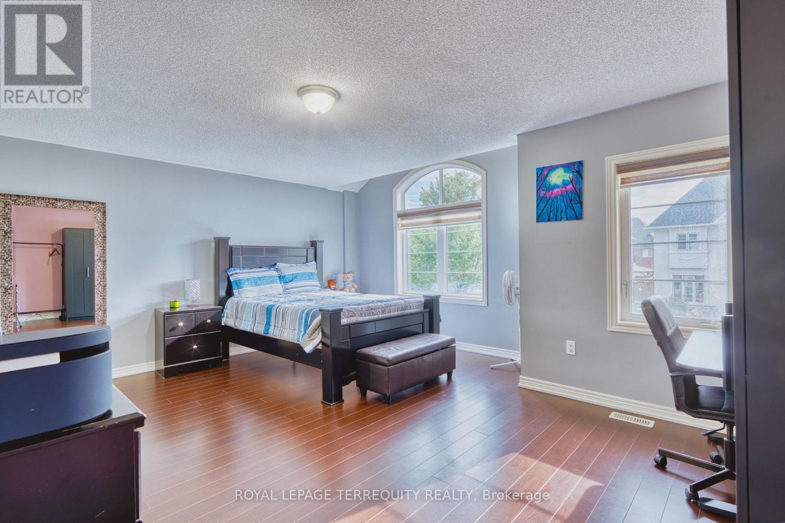 38 RHAPSODY CRESCENT - 24