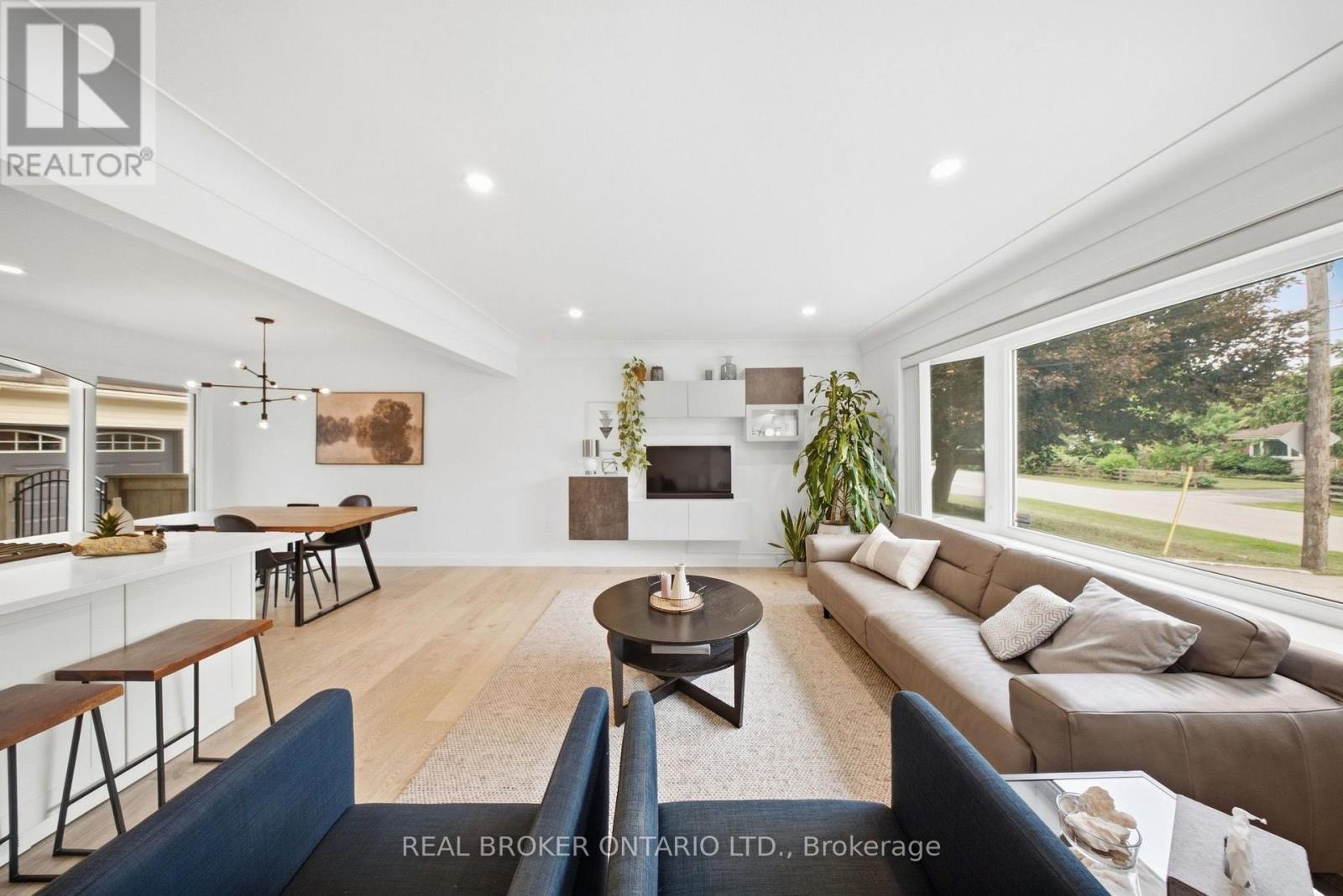 505 ENFIELD ROAD, Burlington (LaSalle) — photo 6
