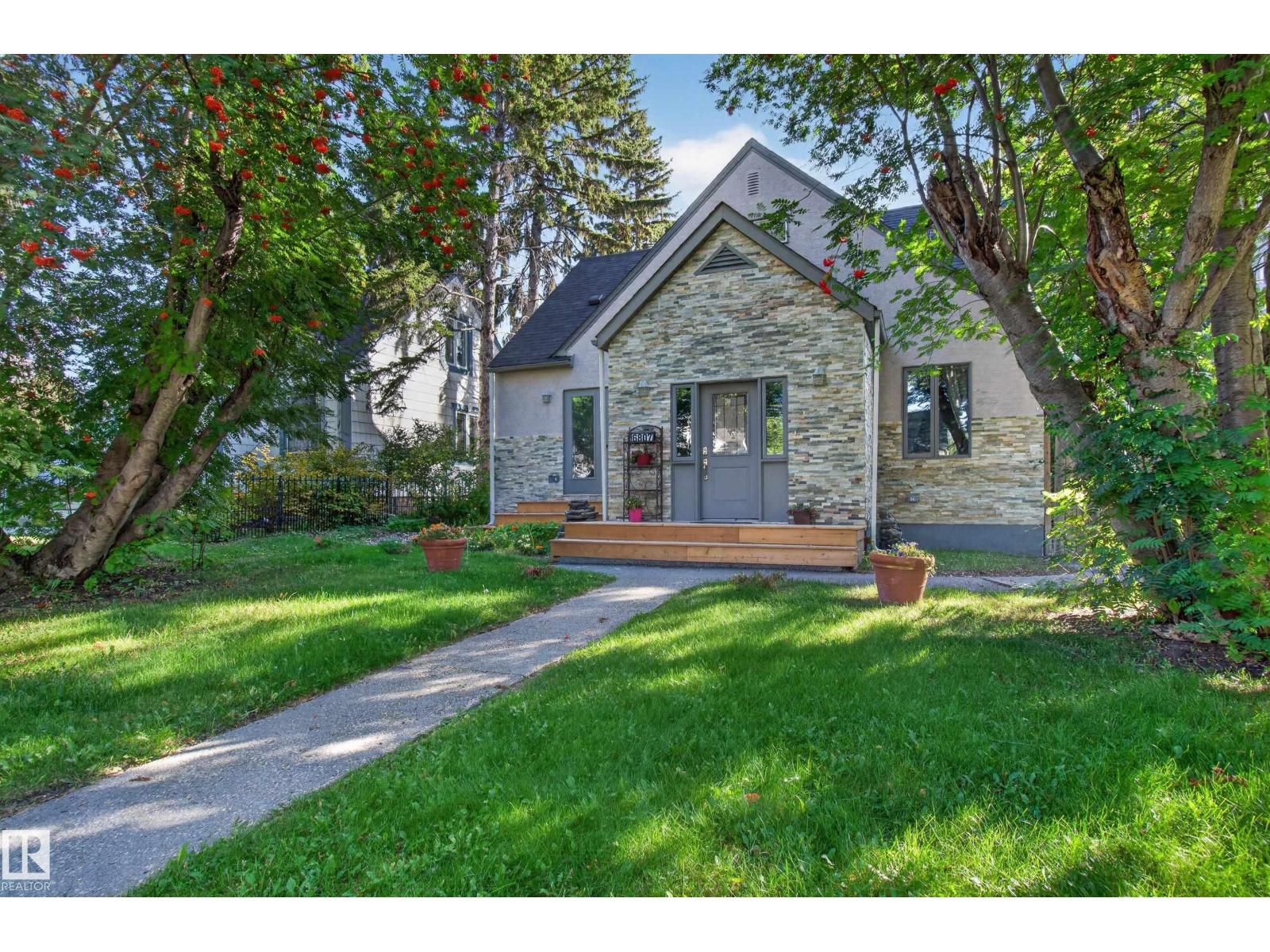 6807 112A St NW photo 2 — MLS® E4509250