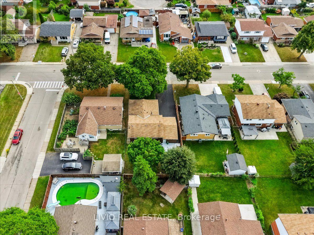 78 CROMWELL CRESCENT - 34