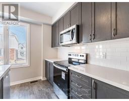 140 Aquasanta Crescent, Hamilton, ON L9B0J8 Photo 14