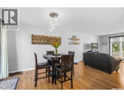 Family room - 430 Ball Way, Saskatoon, SK S7K6E7 Photo 11