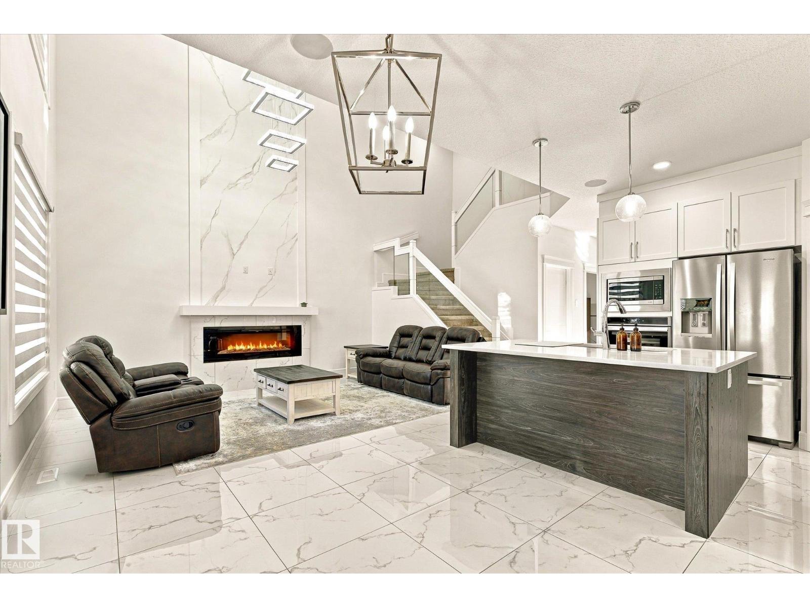 17618 64A ST NW - 3